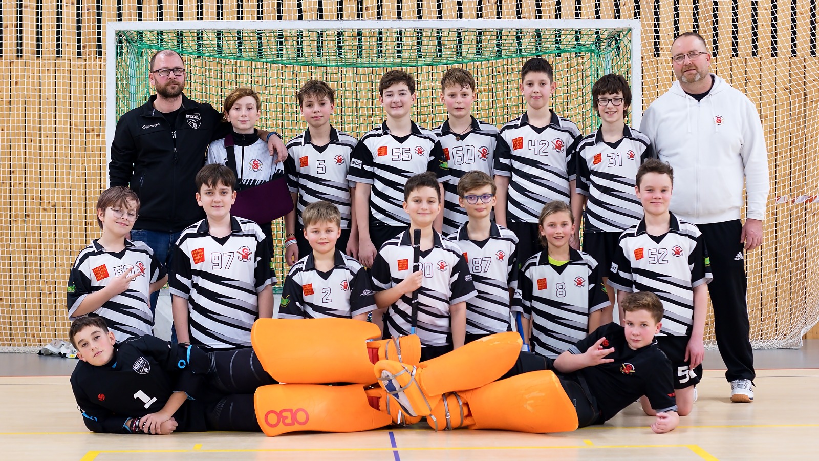 Mlad ci pozemnho hokeje T.J. Sokol Kbely jsou v halov sezn 2024-25 stbrn 26.1.2025 -6.jpg