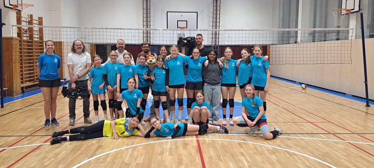 Mladší žákyně z volejbalového oddílu T.J. Sokol Praha Vršovice budou 29.3.2025 v pořadu ČT D Lvíčata.jpg