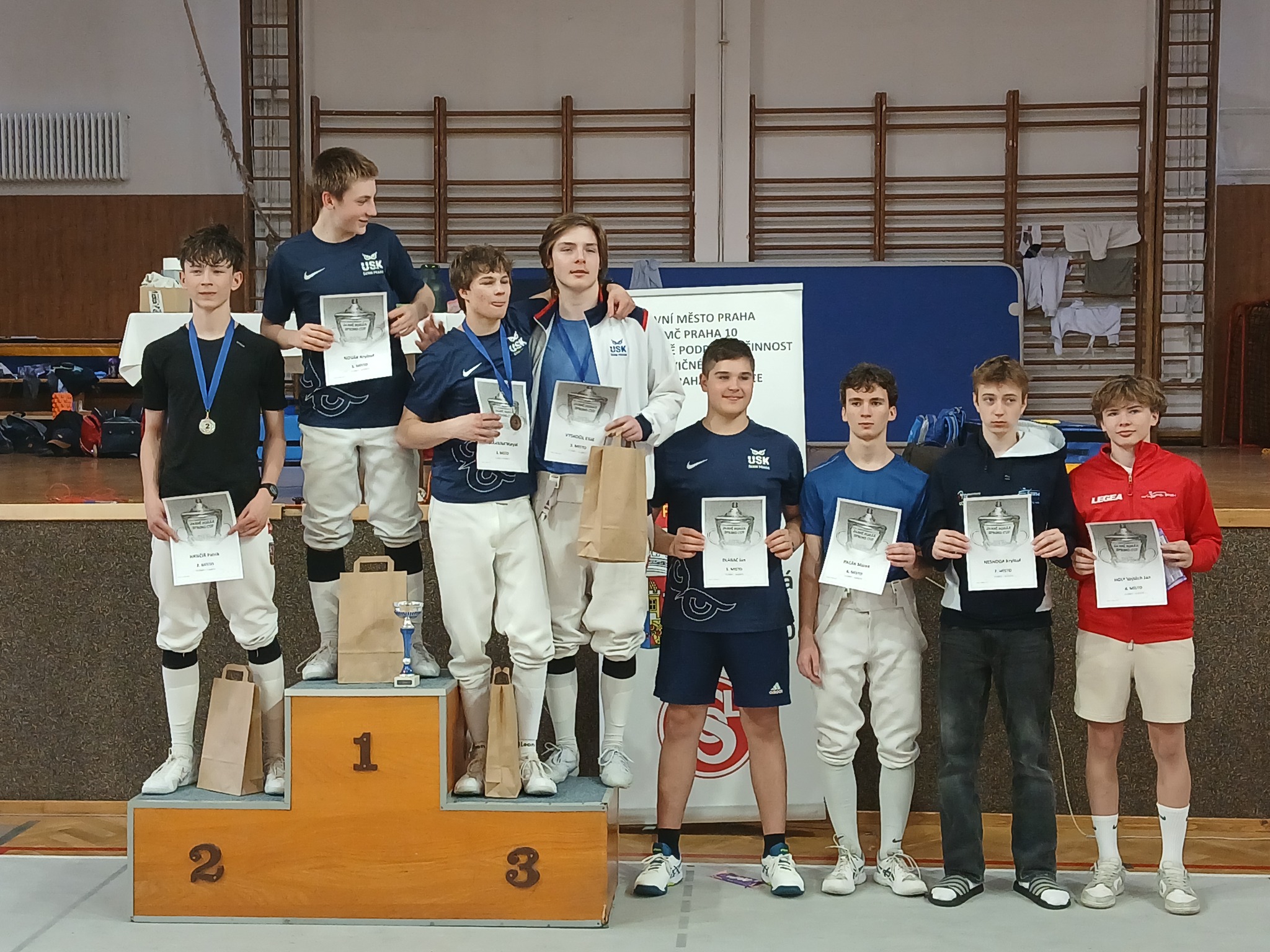 33. ročník turnaje Jarní pohár v šermu fleretem v T.J. Sokol Praha Vršovice 3.-4. 5. 2025 - T.J. SPV -1.jpg