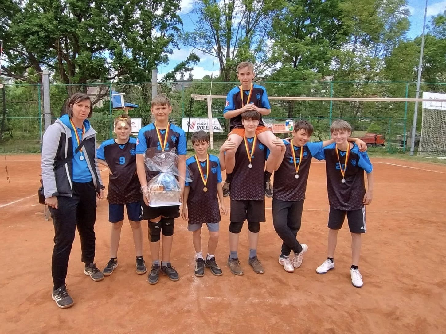 Velká cena Prahy ve volejbalu U14M, U16M, U18, U20, U22 17.-18. 5. 2025 -8.jpg - 1. místo