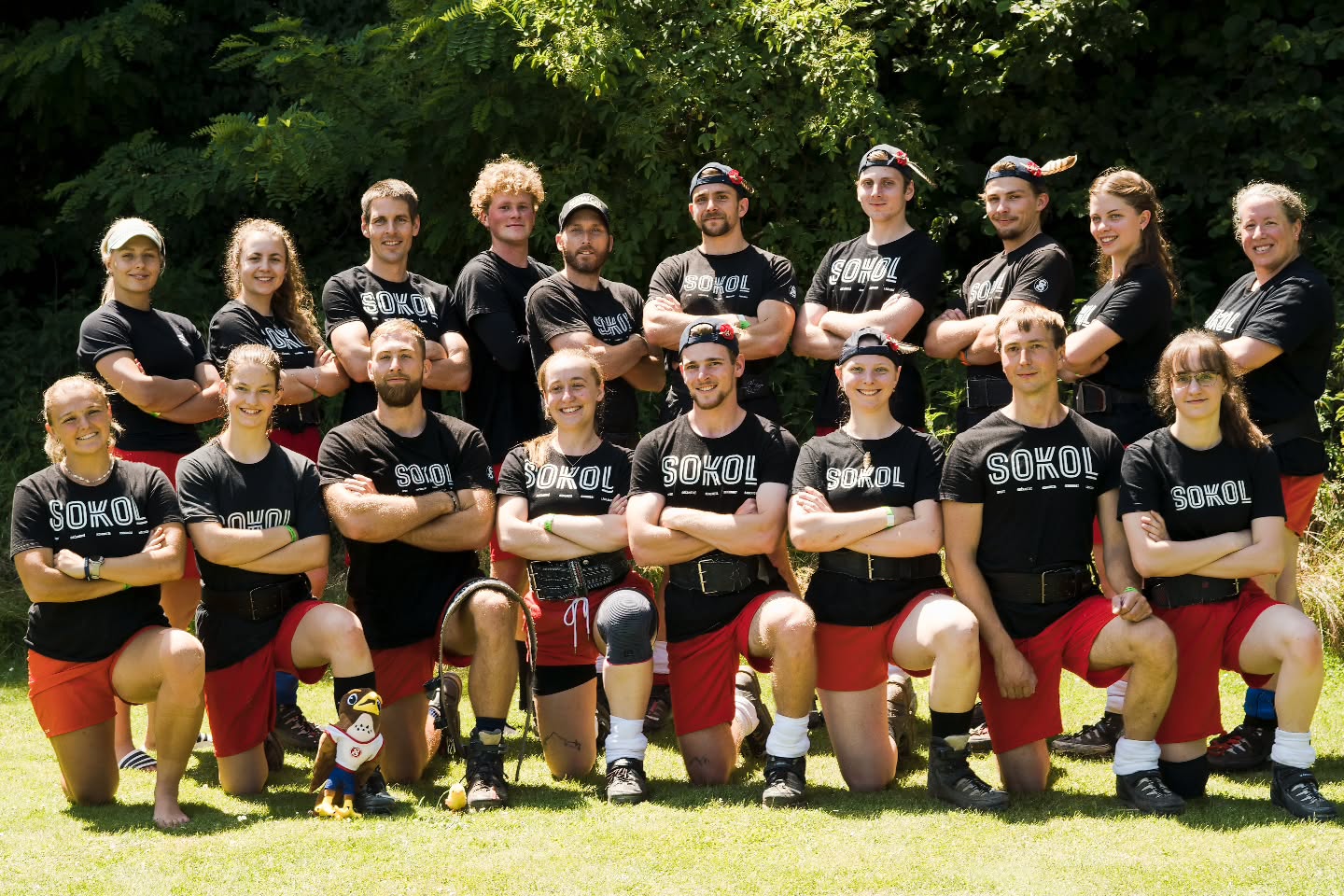 Sokolsk tm mu a en v petahovn lanem ze Sokola Libe zskal medaile na 14. ronku Mistrovstv Vejanskho lana osmilennch drustev v petahovn lanem ve Vejanech  (Amatrsk MR) 21. 6. 2025.jpg