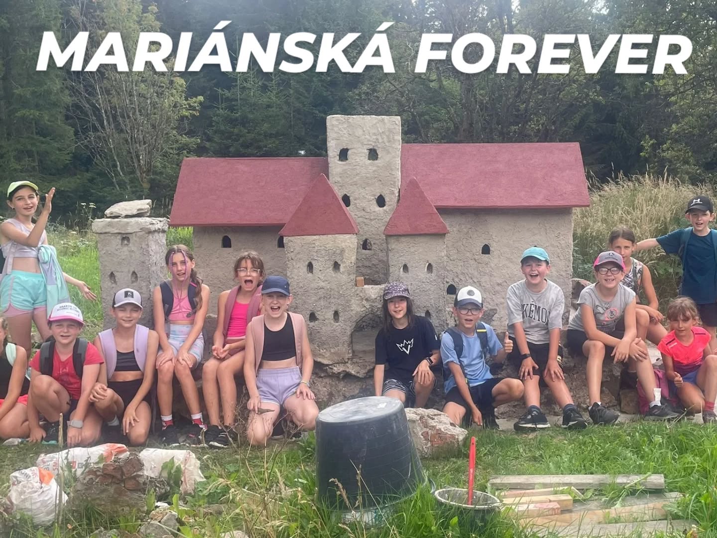 Soustedn ppravek atletickho oddlu T.J. SPKV v Marinsk v srpnu 2025 -16.jpg