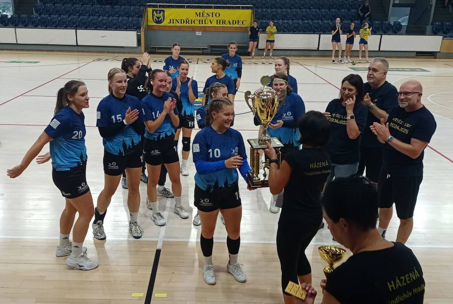 XVII. ronk turnaje v hzen en Novadomus Cup v Jindichov Hradci 30.8.2025 -0b.jpg