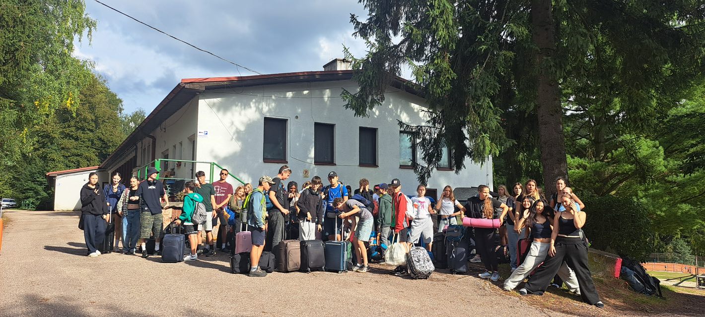 Soustedn oddlu volejbalu T.J. Sokol Praha Vrovice v  arelu Pecka v srpnu 2025 -47.jpg