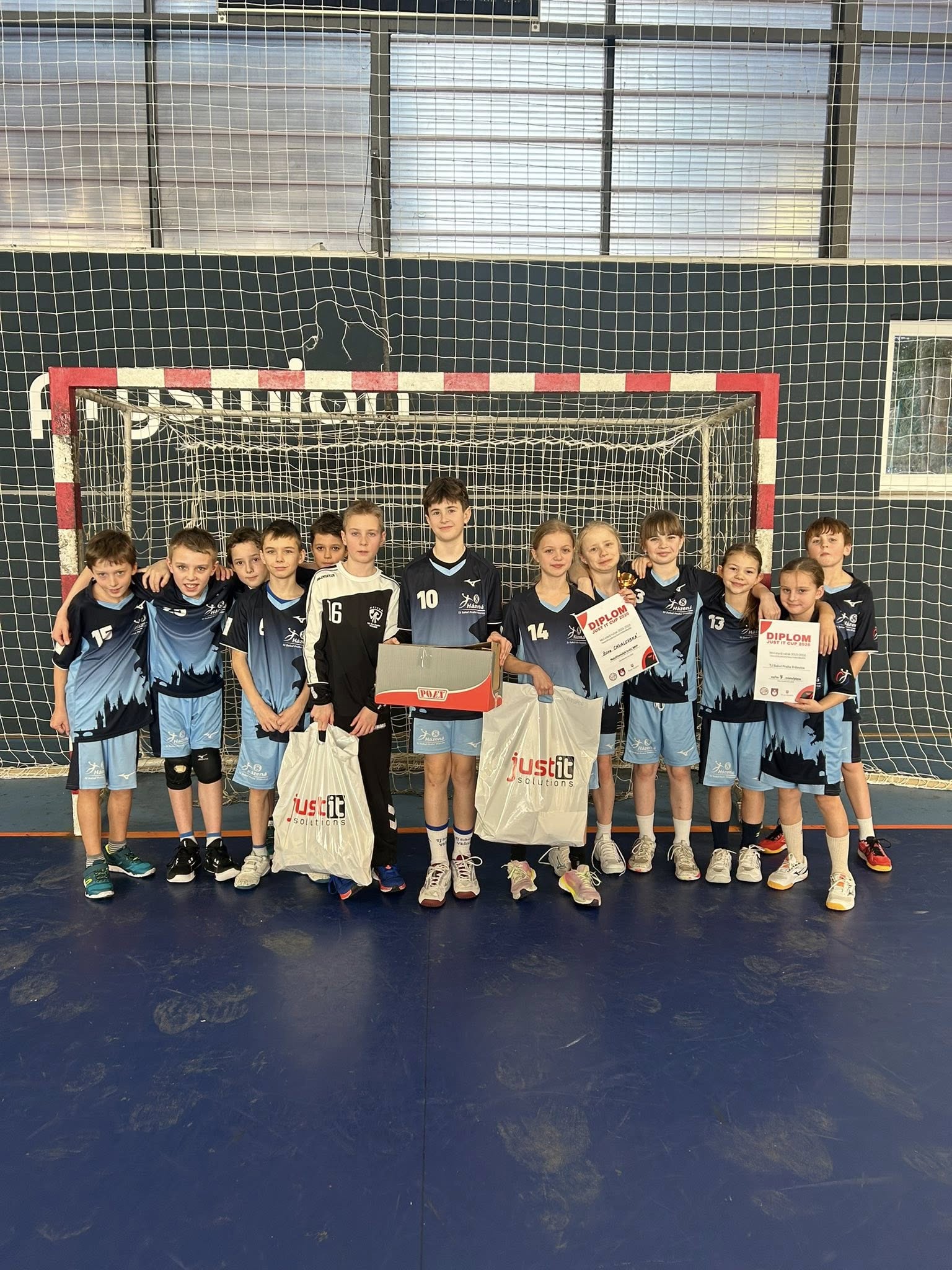 8. ro�. turnaje mini��k� h�zen� JUST IT Cup ve Velk�m Mezi���� 17.-18.1.2026 -T.J. SPV -6.jpg